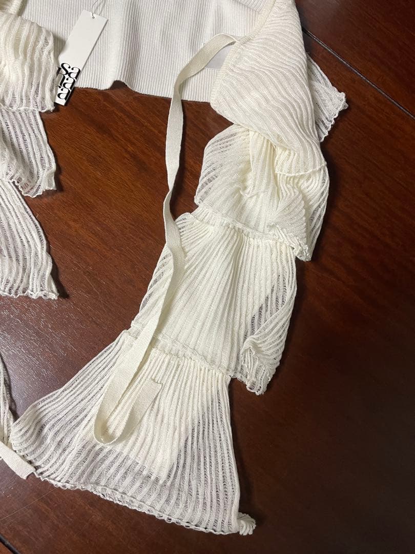 Sahara Tiered Arm Bolero（白・未使用）