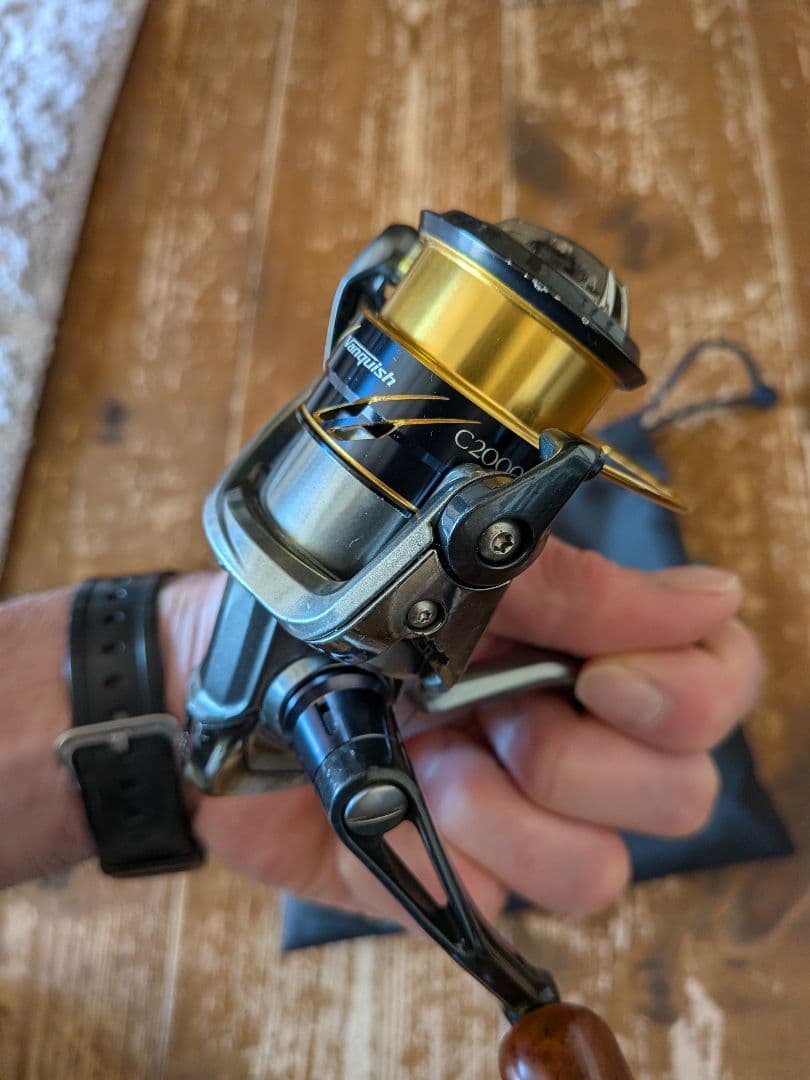 SHIMANO 16Vanquish C2000HGS スピニングリール