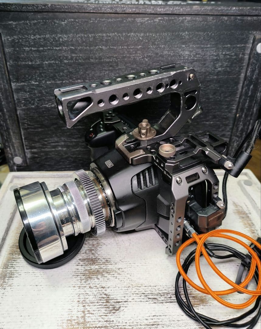 Blackmagic Pocket Cinema Camera 6K レンズ付き