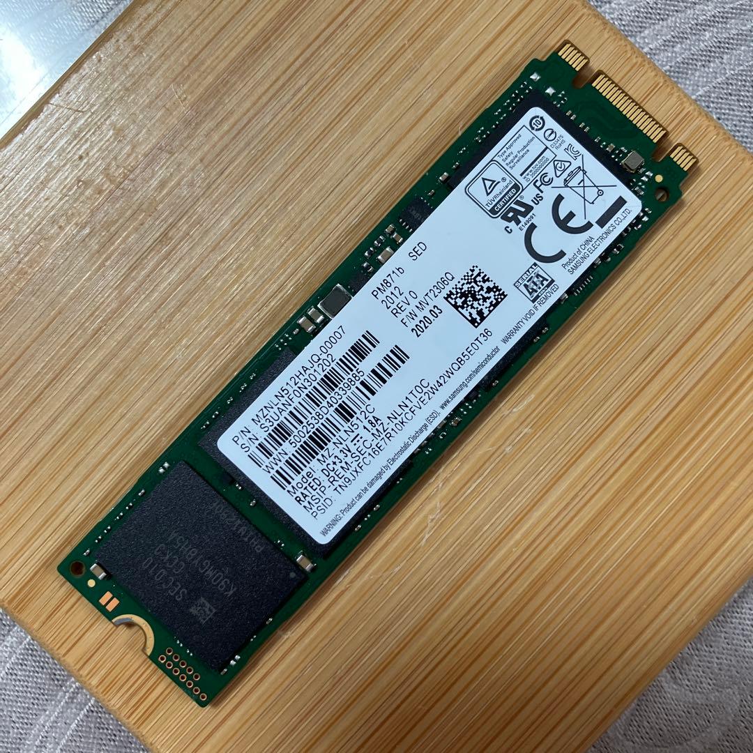 内蔵型SSD Samsung SATA 512GB SSD M.2 2280