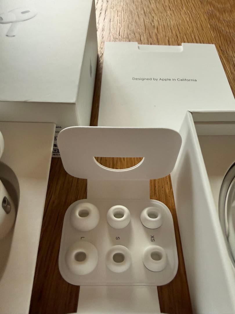 美品　AirPods Pro 第2世代 Lightning