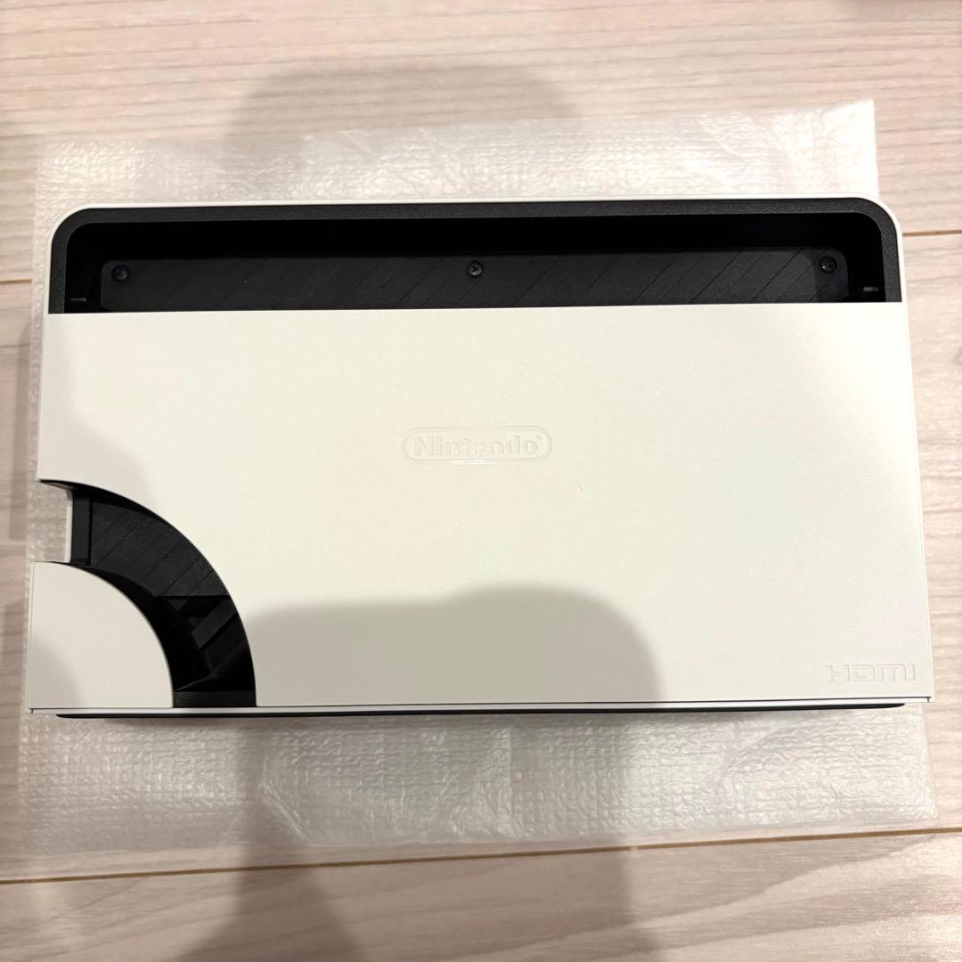 【ケース・画面フィルム・ボタンカバー付】 Switch 有機EL 本体