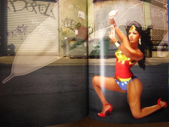 Howard Huang’s Urban Girls