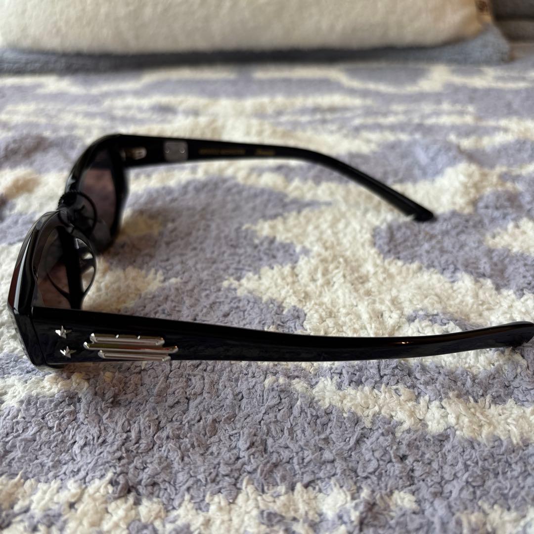 【新品】GENTLE MONSTER Jennie Fish Tail 01