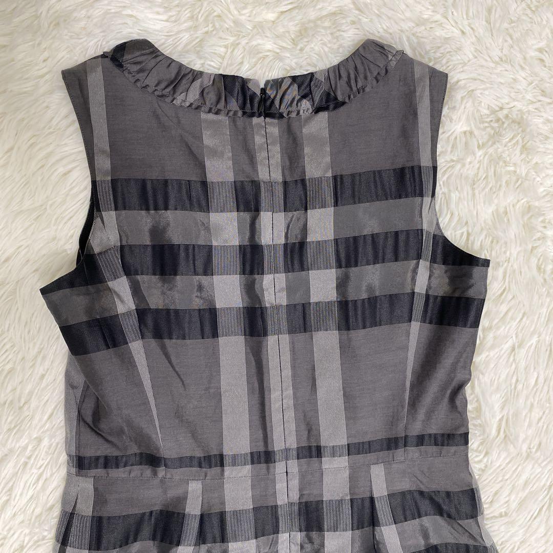 BURBERRY メガノバチェック柄 ノースリーブ ワンピース シルク混 グレー