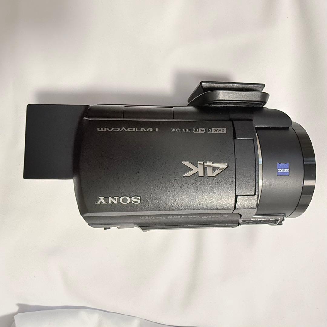 た*ん様 2024年製　SONY 4K ビデオカメラ FDR-AX45A 本体
