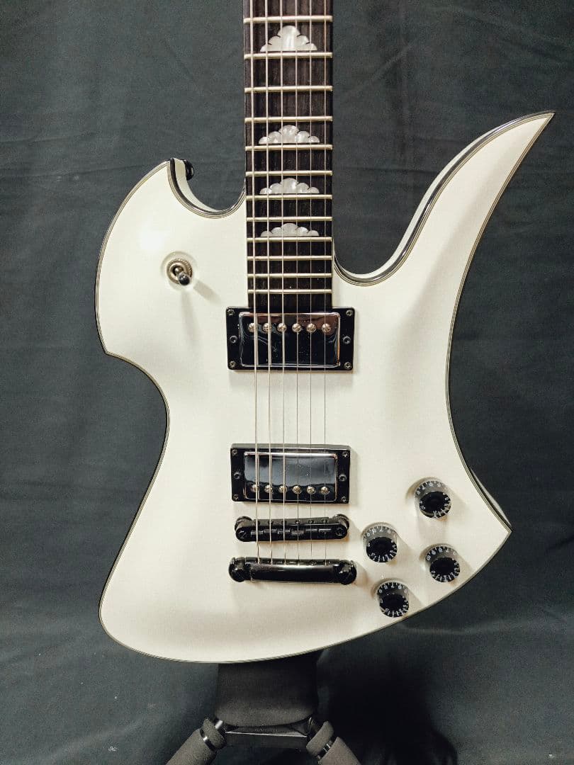 B.C.Rich モッキンバード スペシャル エレキギター