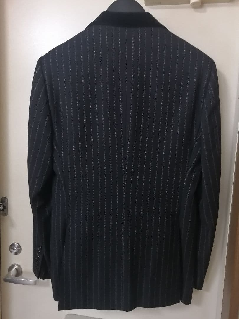 Gucciチェーンストライプストライプスーツ