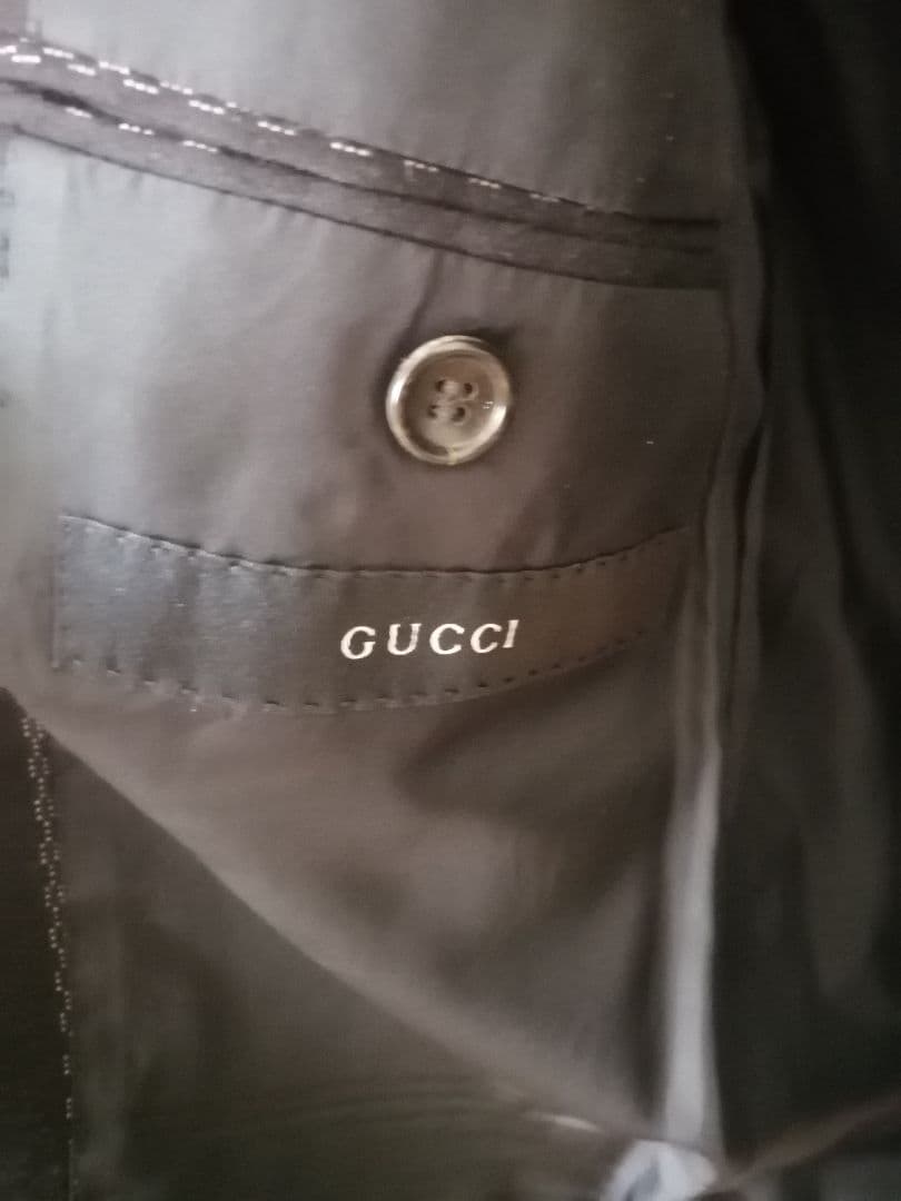 Gucciチェーンストライプストライプスーツ