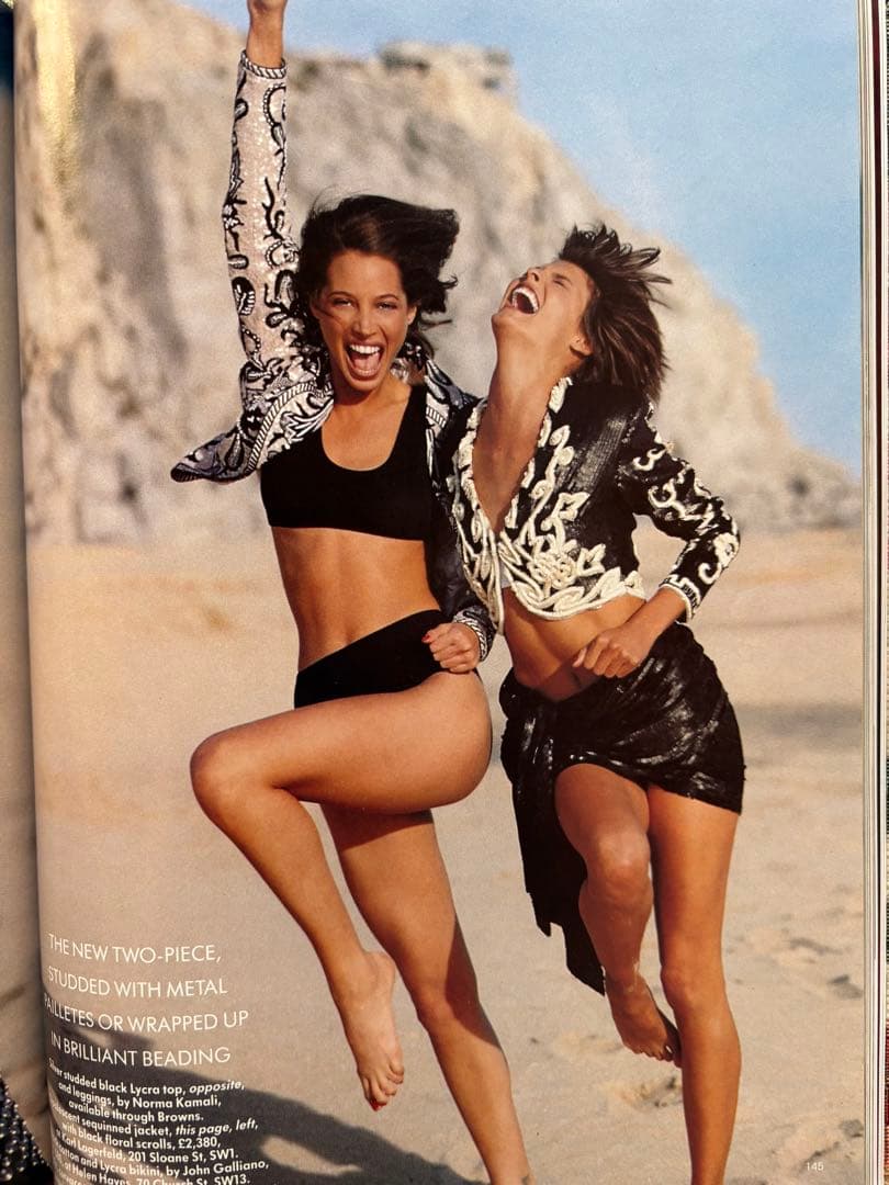 VOGUE UK 1990年5月　プレミア完売号　リンダ&クリスティ