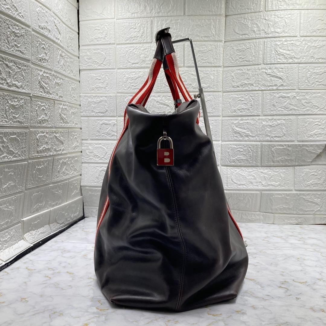 専用です❣️購入しないでください❣️BALLY バリー レッドライン レザー