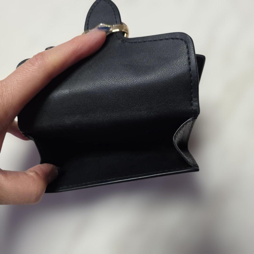 COACHブラックレザー二つ折り財布