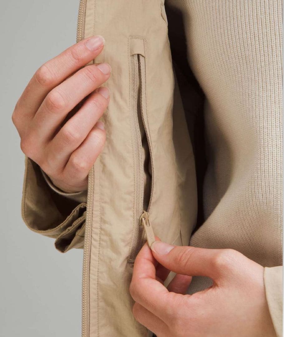 ルルレモン Hooded Mid-Length Utility Jacket S