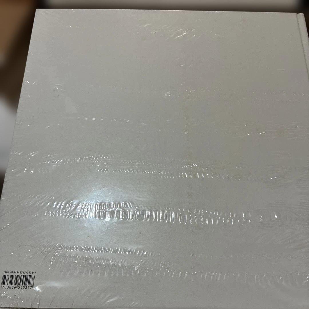 ISSEY MIYAKE 美生 TASCHEN