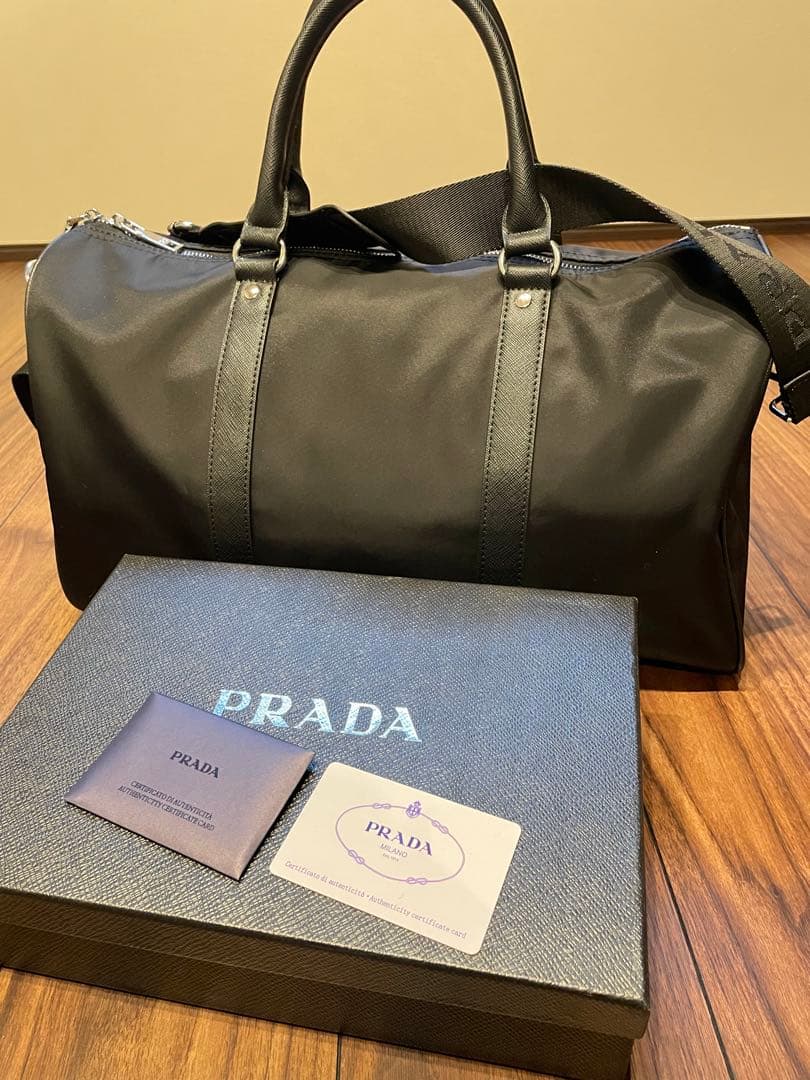 新品同様品 PRADA ブラック ボストンバッグ
