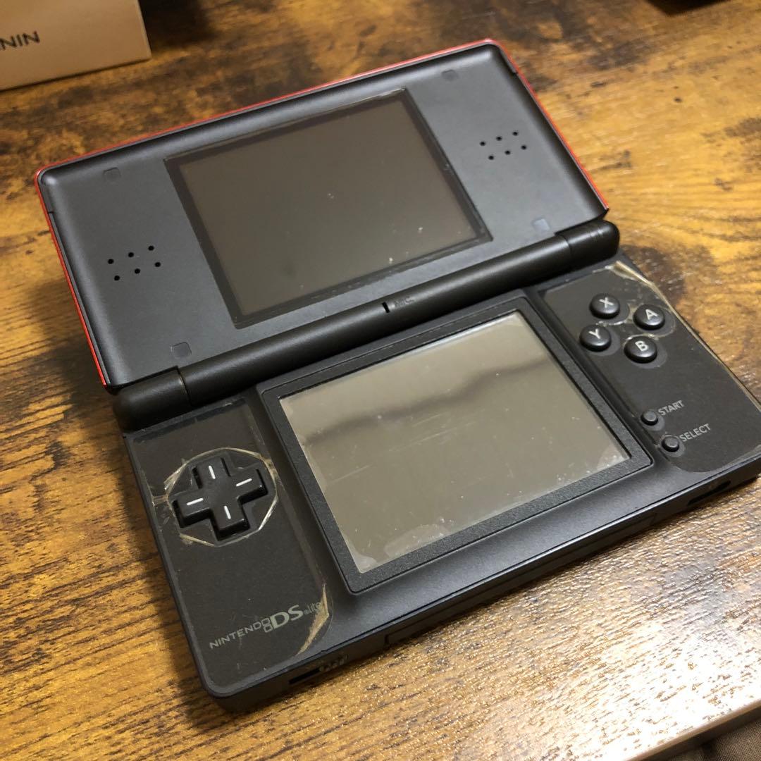 ニンテンドーDSライト本体箱付き