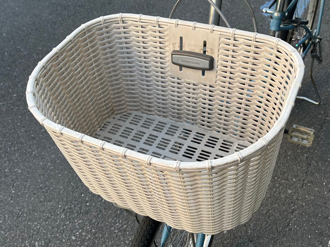 明*菜様 美品中古6段変速自転車⭐︎LEDオートライト⭐︎大型籐風カゴ⭐︎ブルー