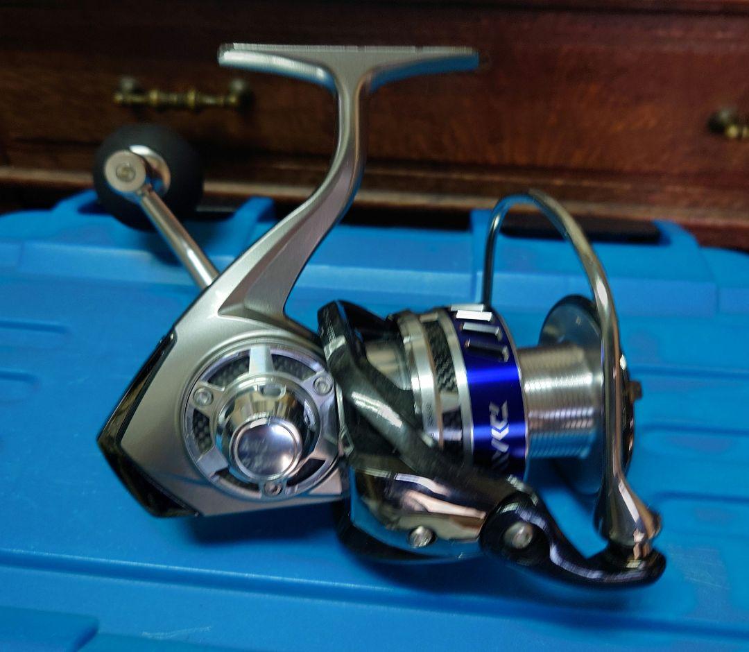DAIWA 10ソルティガ4500h ２台 somハンドル スペアスプール