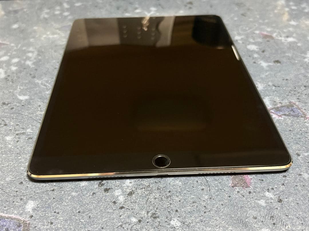 iPad Pro 10.5インチ Wi-Fiモデル 64GB（スペースグレイ）