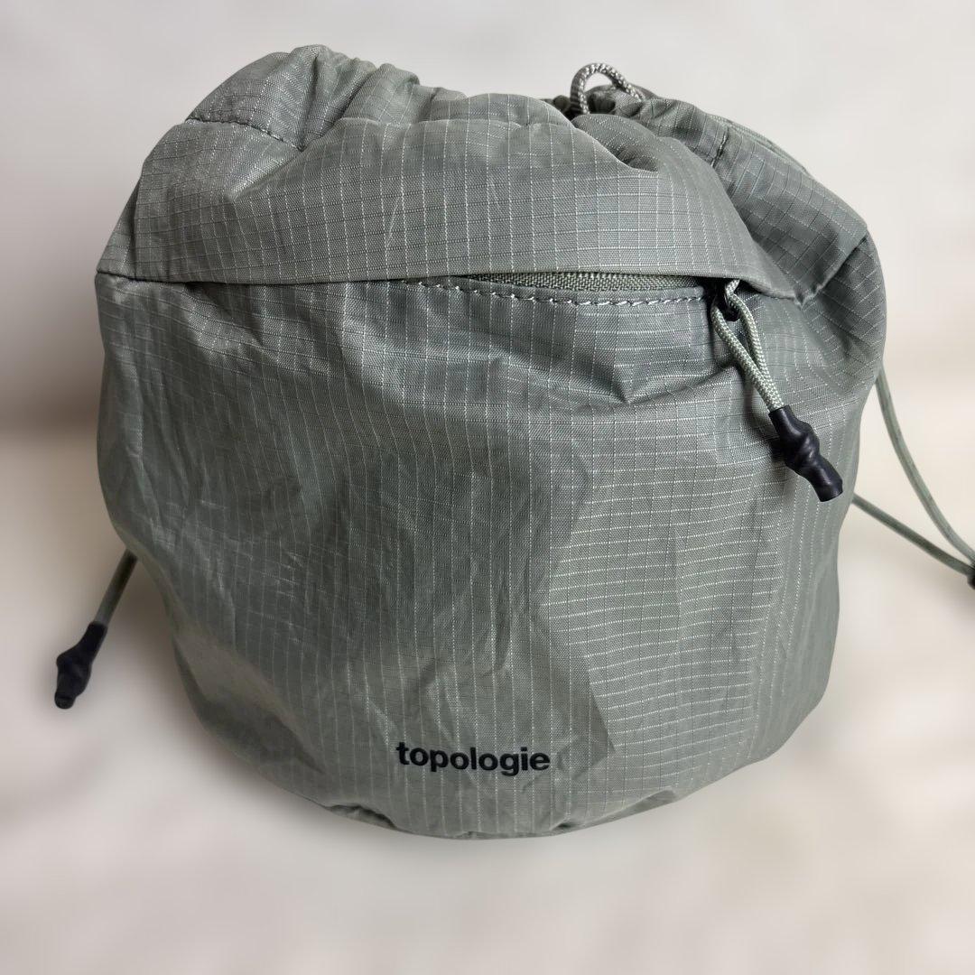 topologie リバーシブルバケットバッグ ストラップ付き 巾着 グリーン
