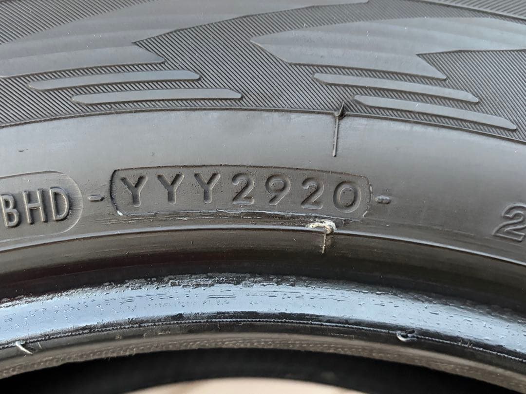 iceGUARD G075スタッドレスタイヤ 225/60R18 4本 20年