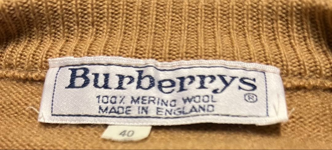 【未使用品】burberrys カーディガン　キャメル色