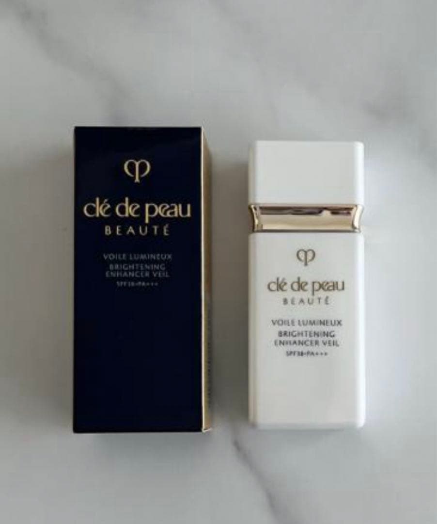 クレドポーボーテ ヴォワールルミヌ メイクアップベース 30mL 一回少量使用