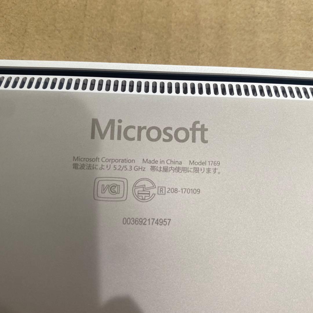 Surface Laptop 1769 13インチ i5 7th 8G 256G