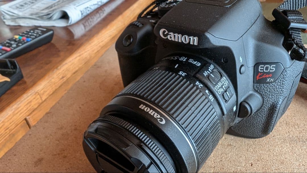 Canon EOS Kiss X7i デジタル一眼レフカメラ