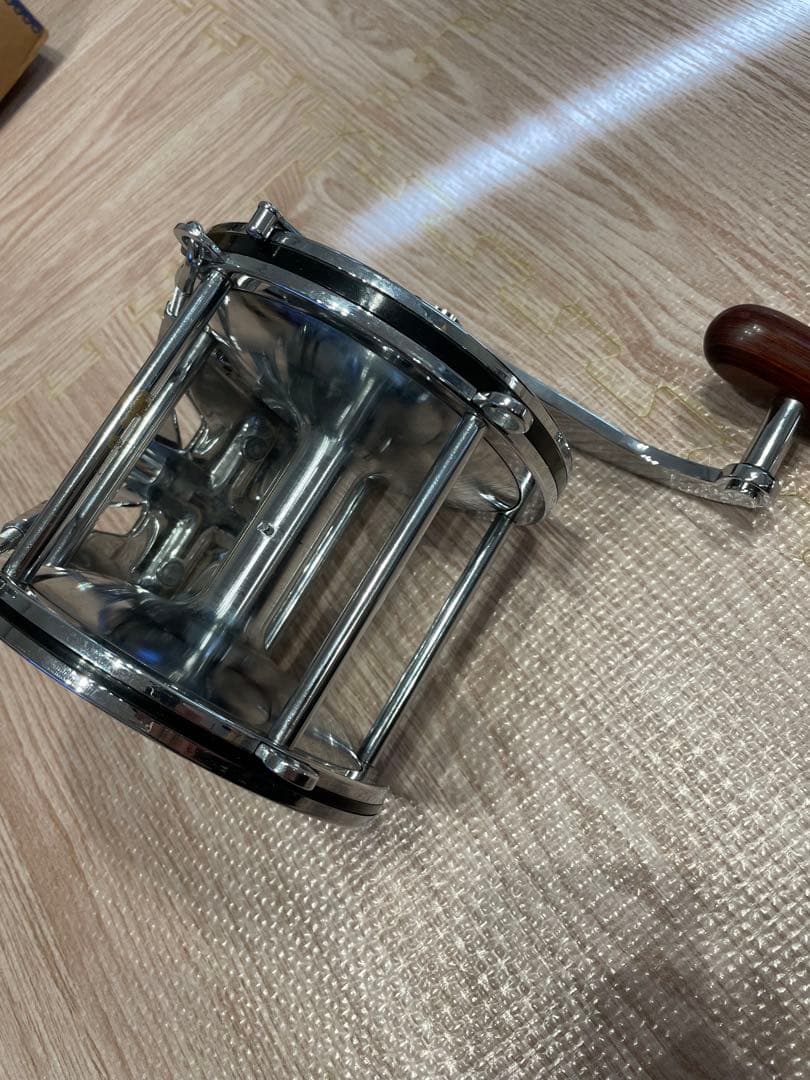 希少品　ペン　セネター　12/0 クエ　石鯛　がまくえ　牙城