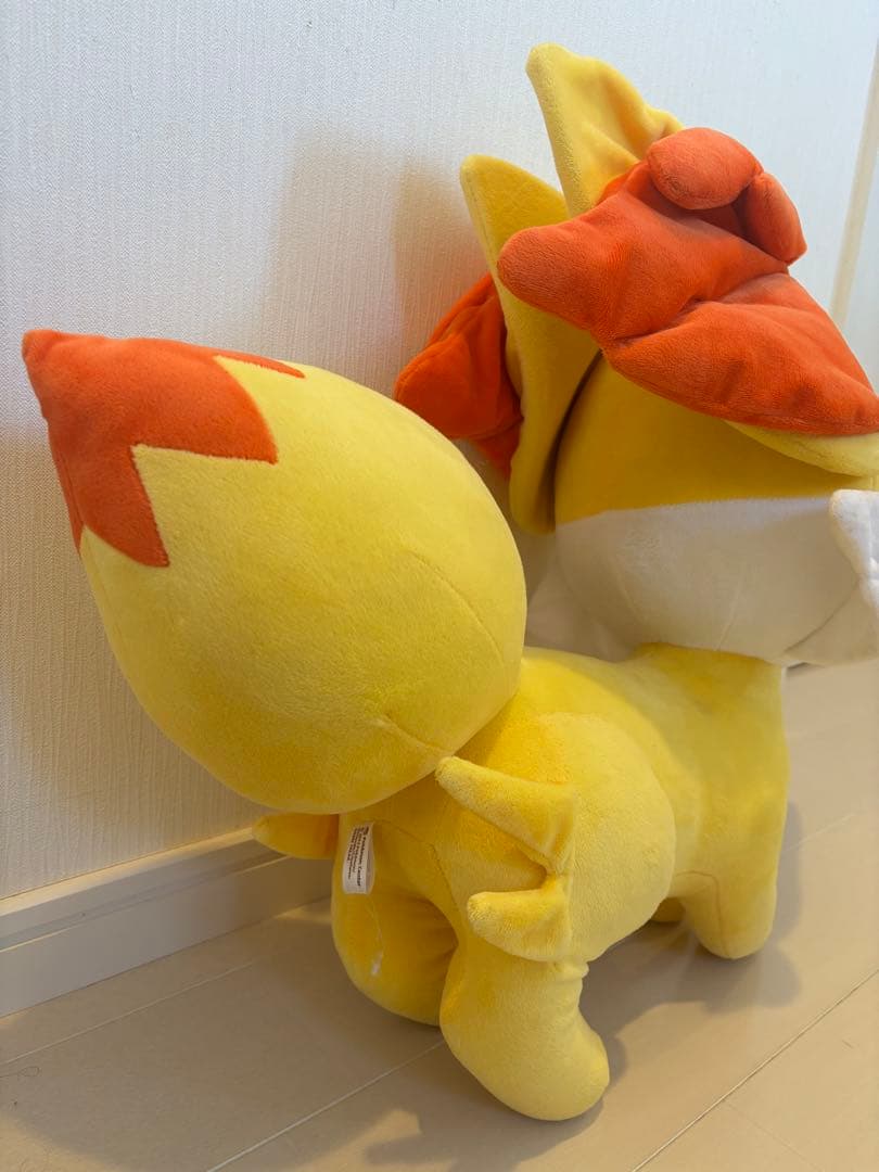 ポケモンセンター限定 等身大 フォッコ ぬいぐるみ