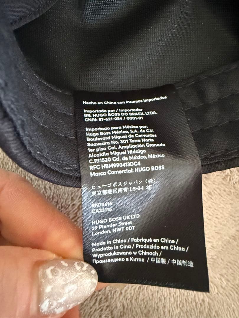 新品未使用◎HUGO BOSS ブラック ベースボールキャップ　ユニセックス　黒