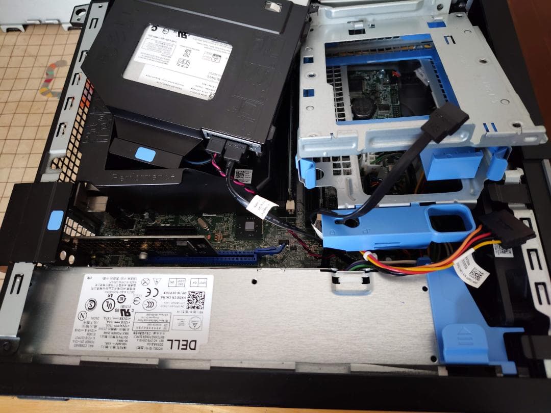 つむ　OPTIPLEX 9020 SFF M.2 NVME起動可ベアボーン
