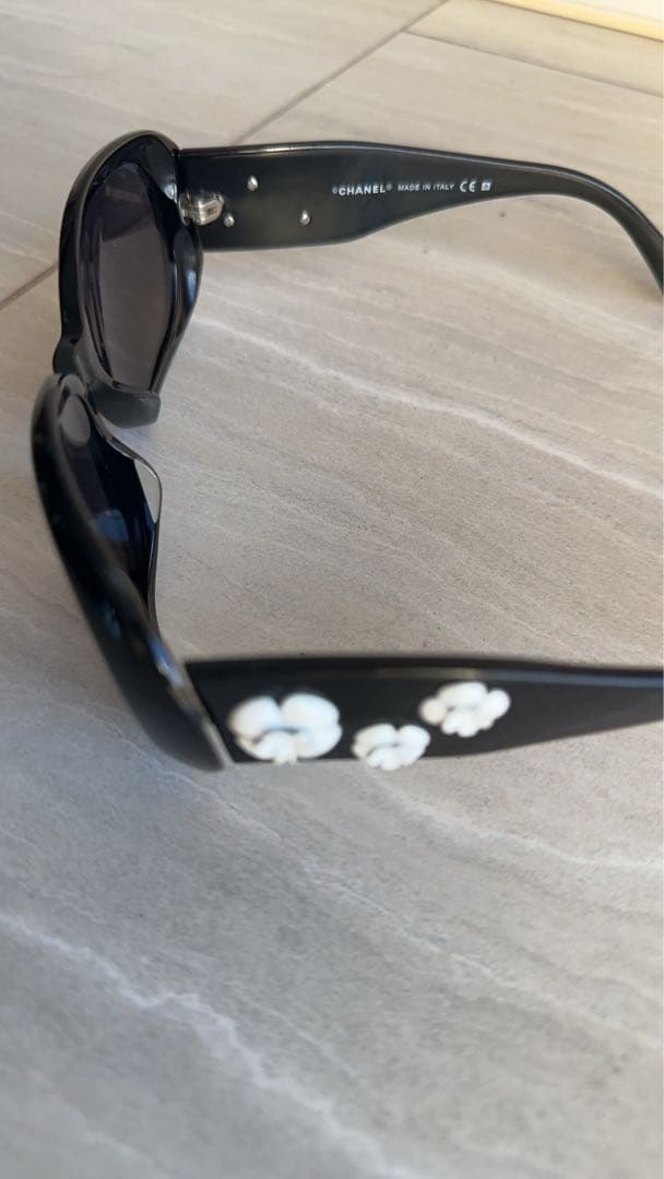 CHANEL カナリア ブラックサングラス