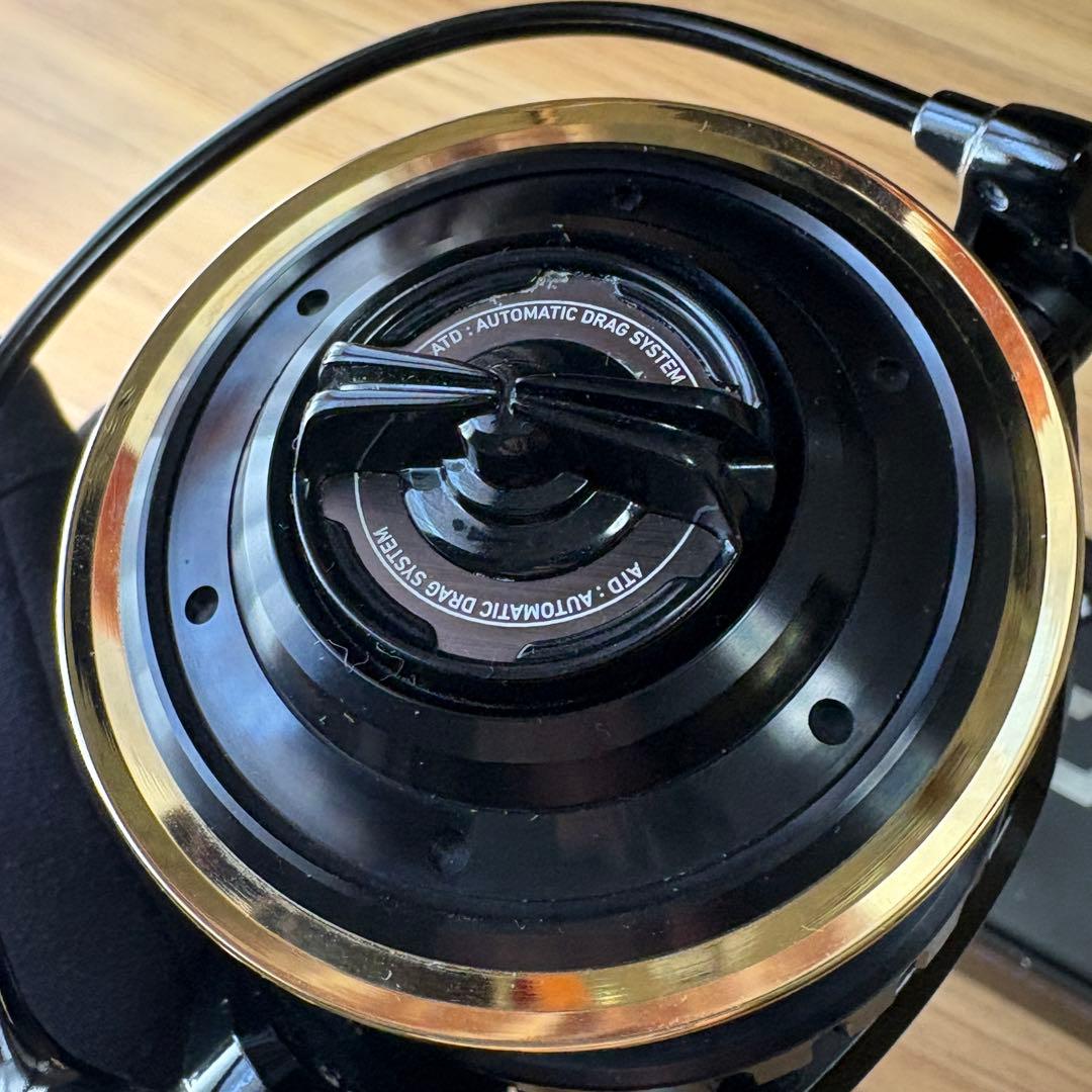 リール Daiwa Saltiga 7000 H Dogfight