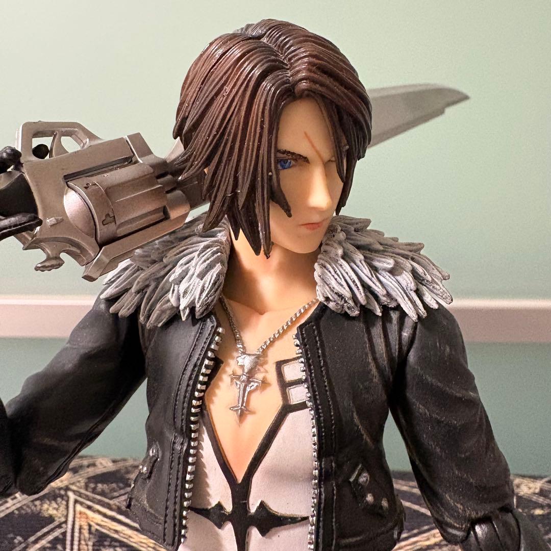 スコール・レオンハート フィギュア FF8