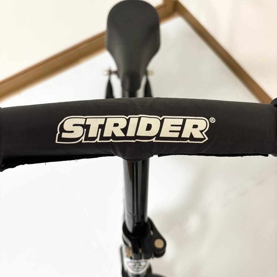 ストライダー クラシック 12インチ ブラック STRIDER スポーツ　バイク