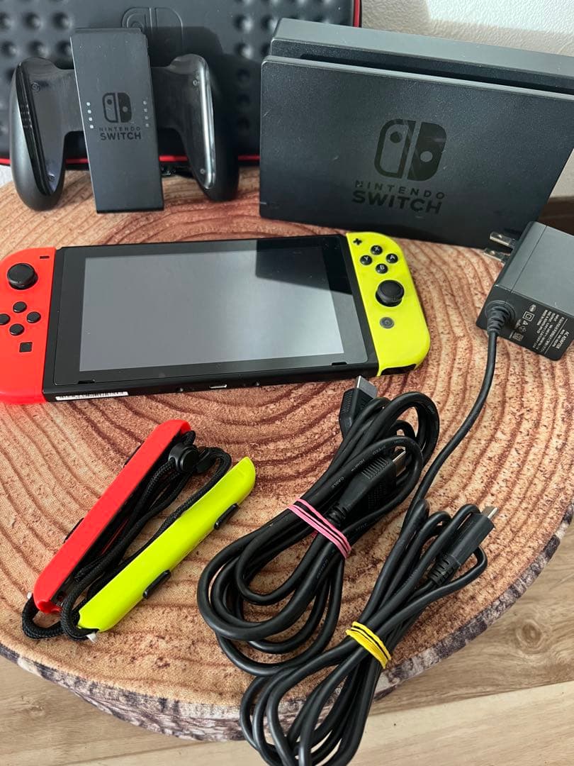 Nintendo Switch ニンテンドースイッチ本体　ORN/YEL箱無し