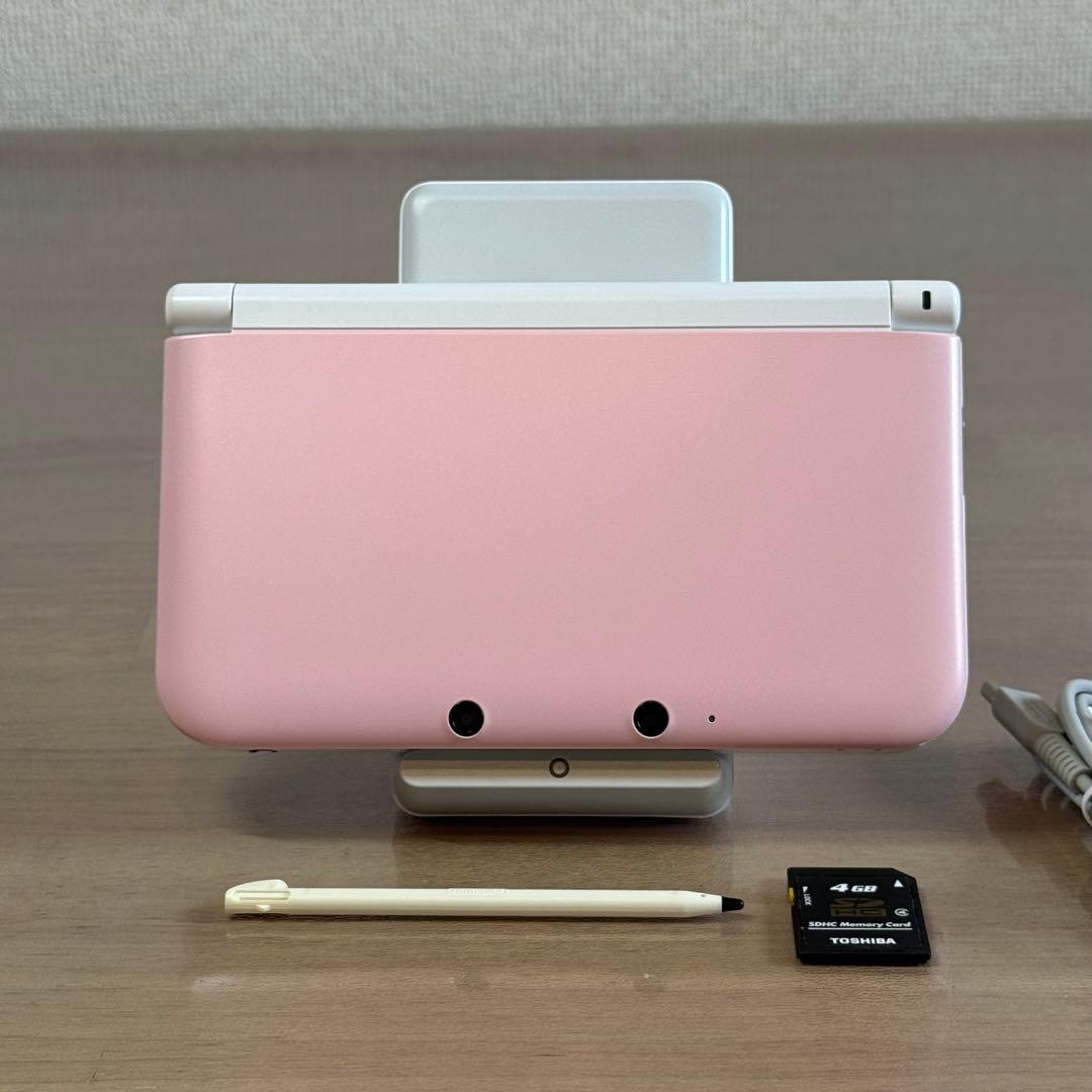 6-137【美品】ニンテンドー3DS LL ピンク×ホワイト