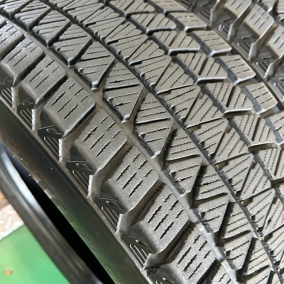 中古スタッドレス215/70R16ブリザックDM-V3　XV、デリカなど