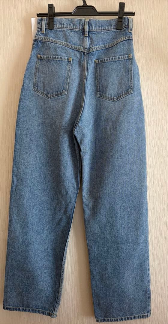 新品未使用タグ付　ハイブリーチデニムパンツ　FRAY I.D