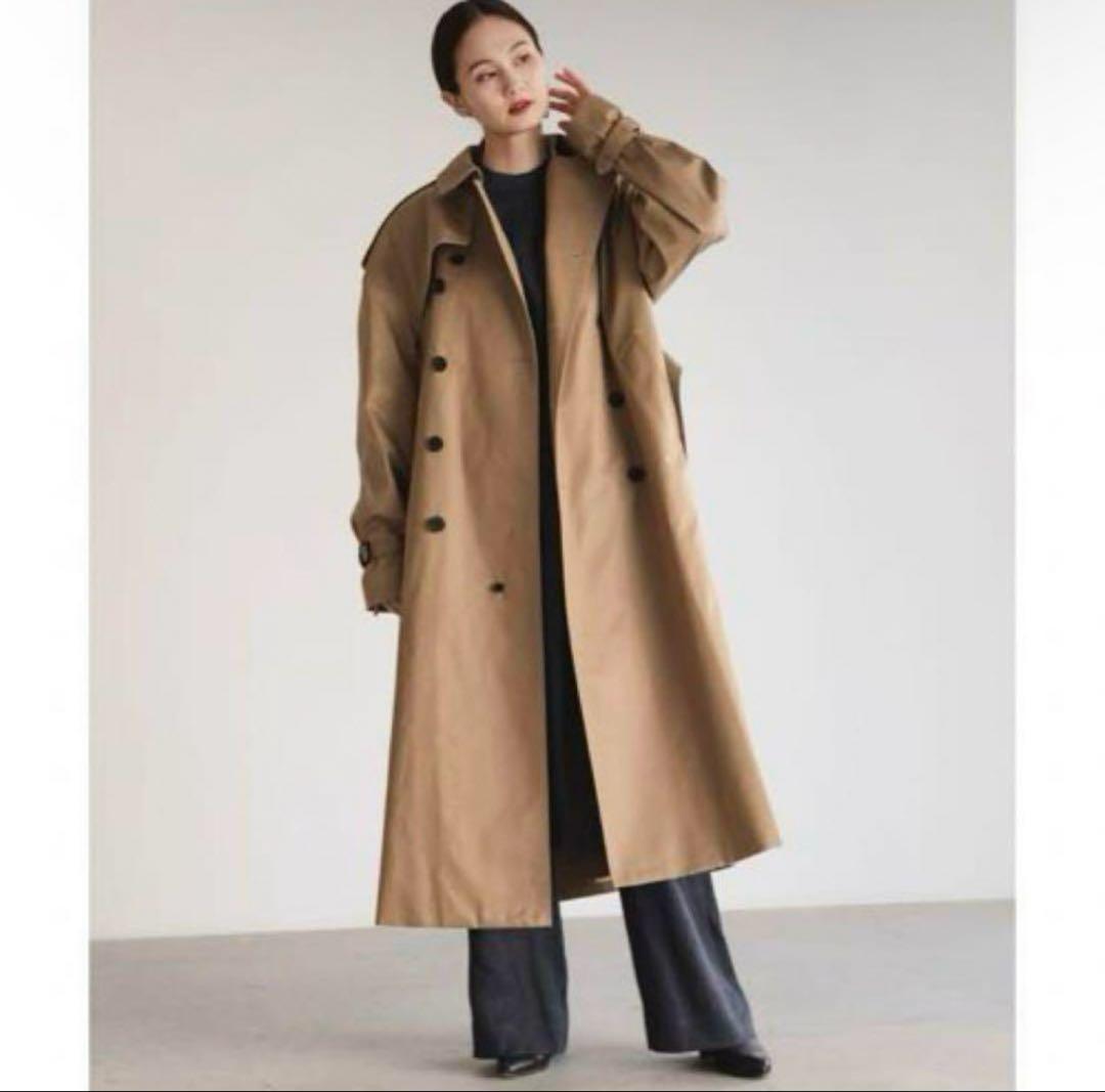 【美品】 HYKE トレンチコート