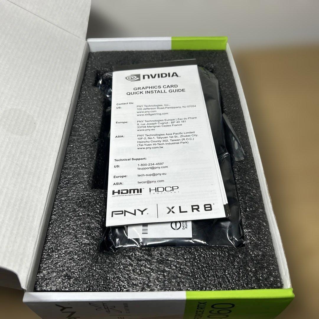 PNY GeForce RTX 4060 グラフィックボード