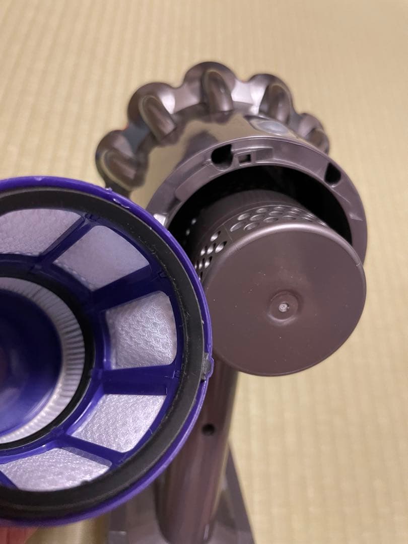 Dyson 掃除機　ダイソン　sv12 v10 動作品　フィルター新品