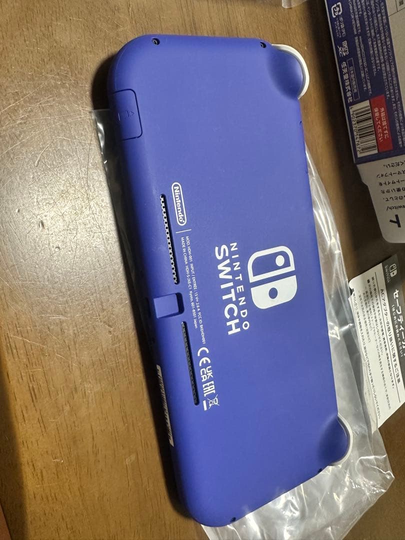 Nintendo Switch Lite パープル 本体