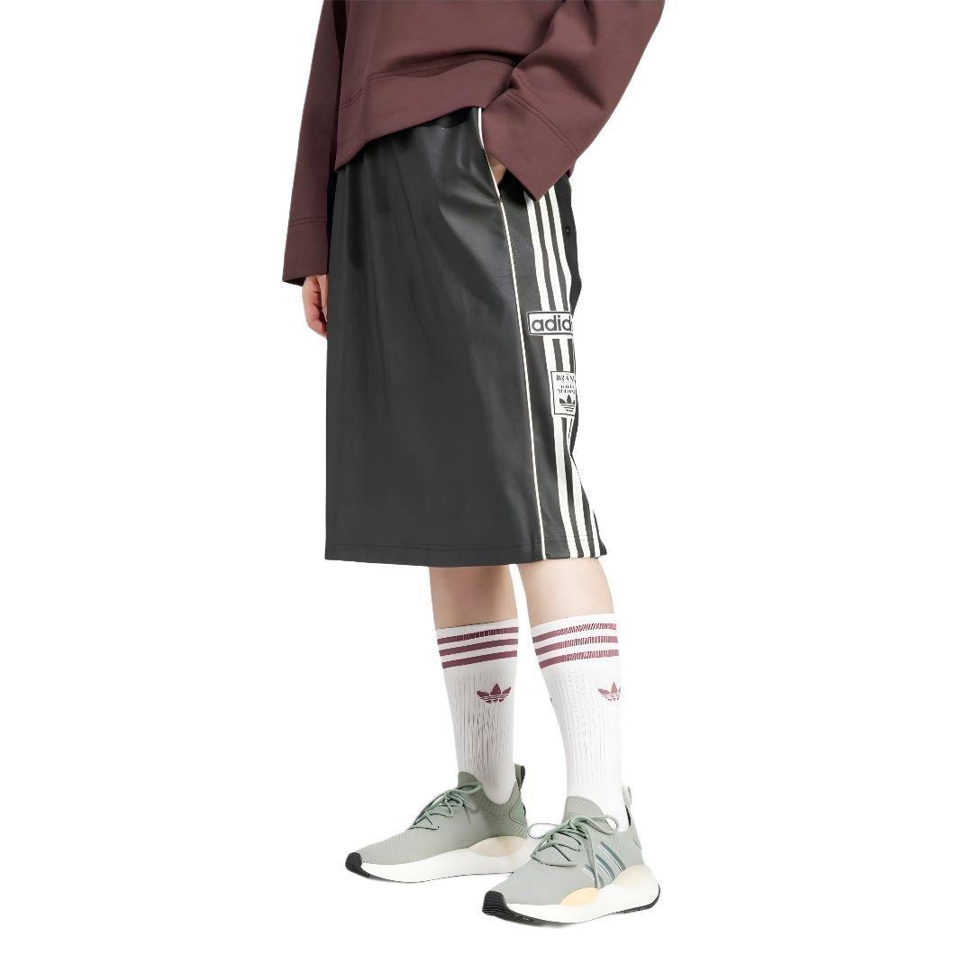 黒★XL★フェイクレザーアディブレイクスカート★レディース★adidas