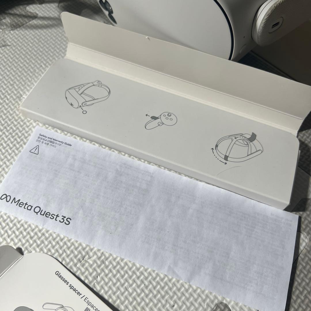 【美品】 Quest 3S 128G VRヘッドセット