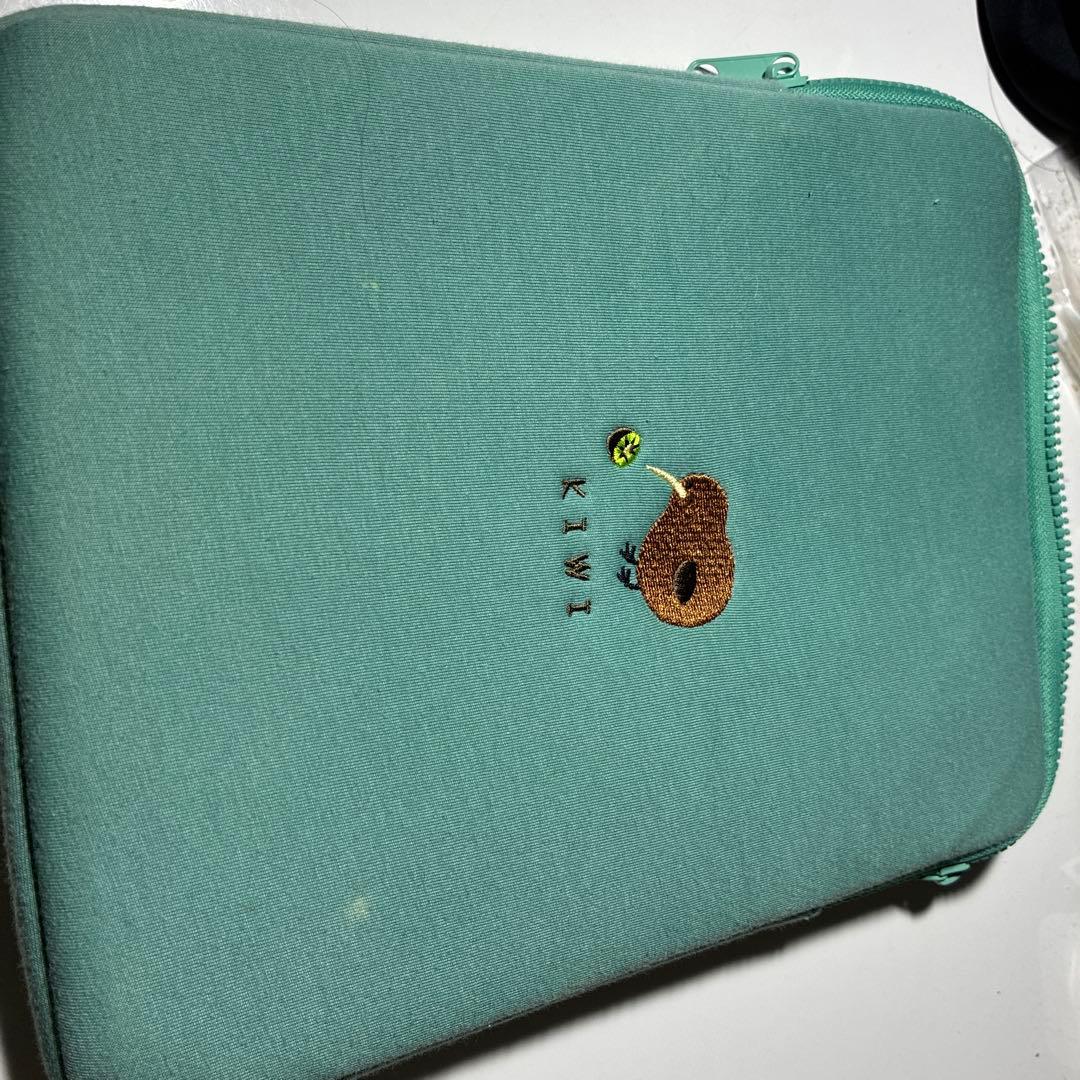 Room329VINTAGE  iPad 第9世代 256GB（刻印入り）