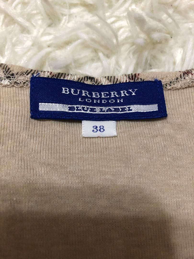 Burberry パフスリーブカットソー