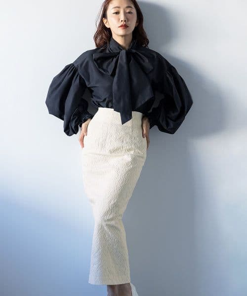 未使品　ROPÉ【神崎恵さんコラボ】フクレジャカードストレッチタイトスカート38